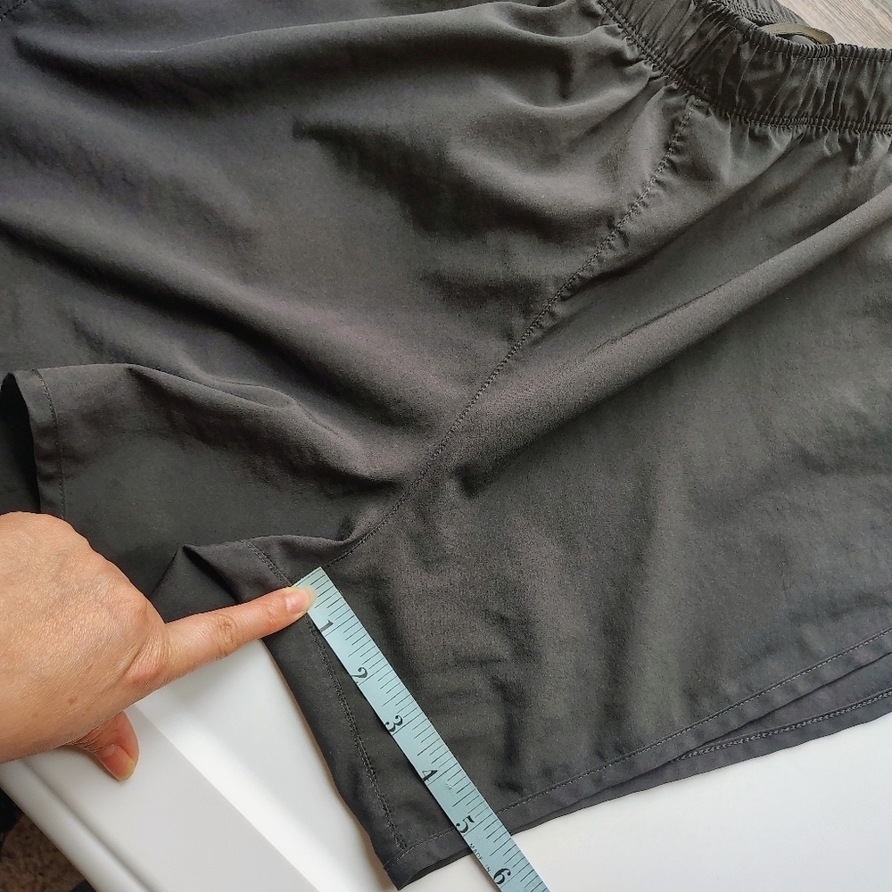 New Balance athletic shorts 5 inch adjustable straps activewear lightweight L. - Picture 11 of 16